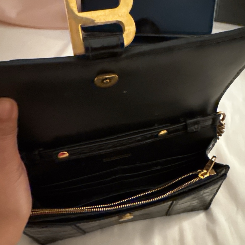 Balenciaga Black and Gold Croc-Embossed Clutch - Picture 4 of 6